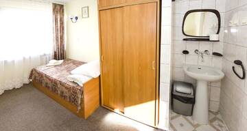 Фото номера Одноместный номер Хостелы Hostel Barbórka г. Турек 2